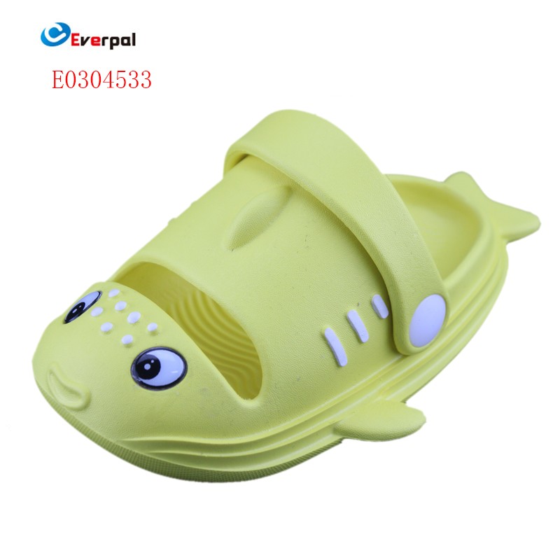 Kuinka Fish Design Kids Close Toe -tossut voivat tehdä lasten sisäjalkineista mukavampia ja hauskempia