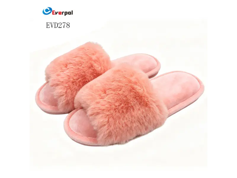 Fuzzy Fur Indoor House Makuuhuoneen tossut naisille